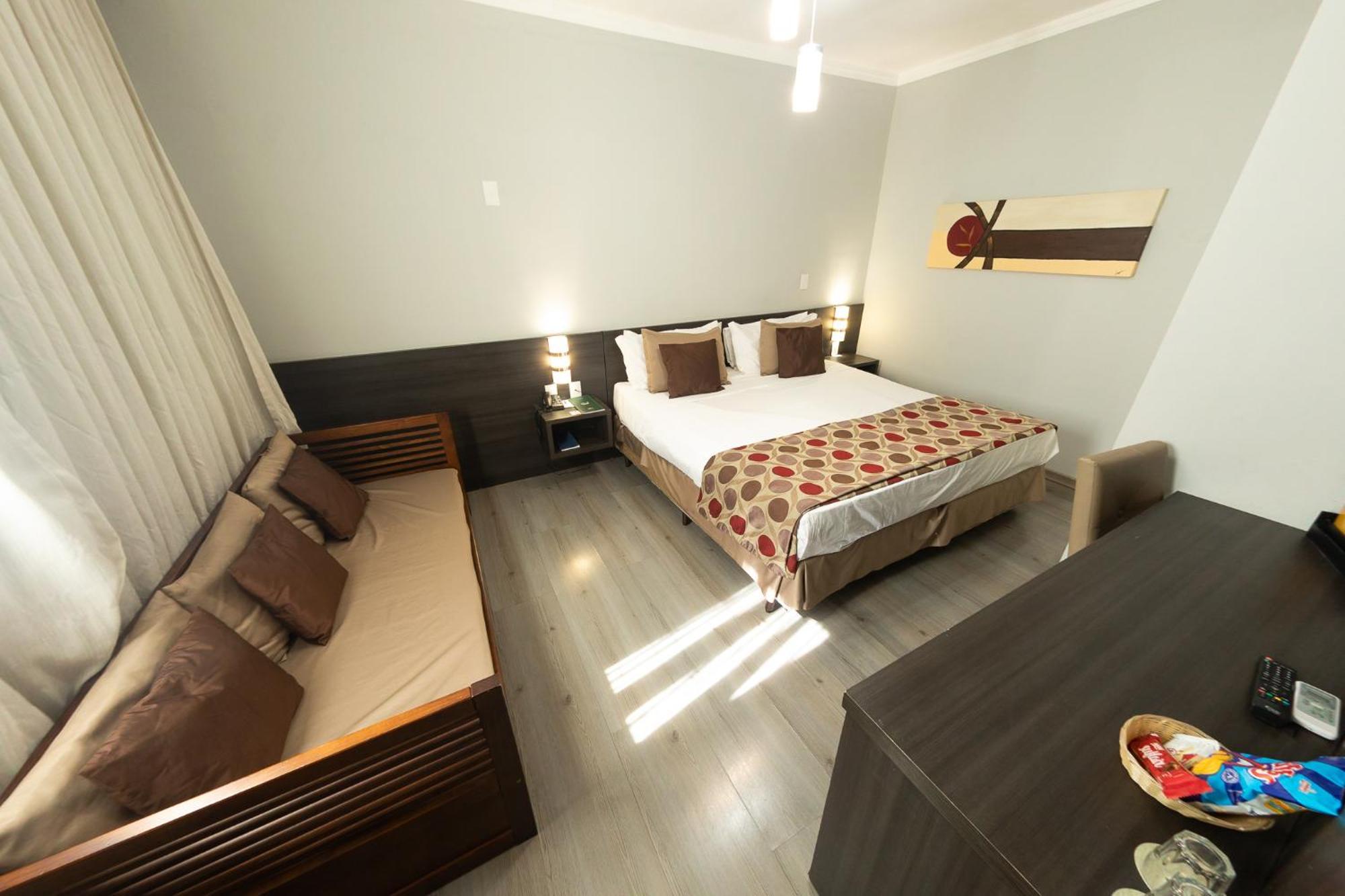 Class Hotel Guaxupé Екстериор снимка